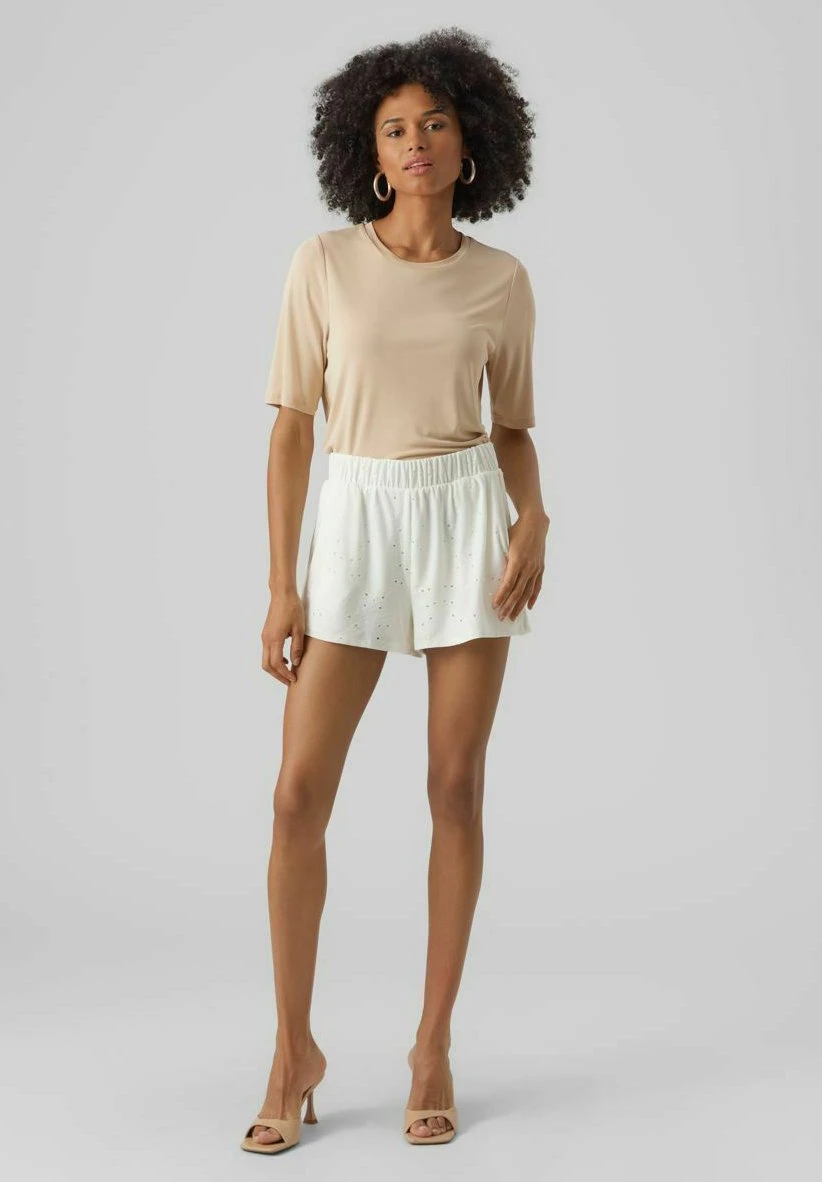 Vero Moda Shorts - Snow White 2 Vero Moda Shorts - Snow White - Afbeelding 2