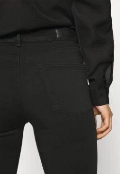 Vero Moda Petite Vmlux Super - Jeans Skinny Fit - Black -Vero Moda f70130660a8c4689b448ffd3e8ff0f0b